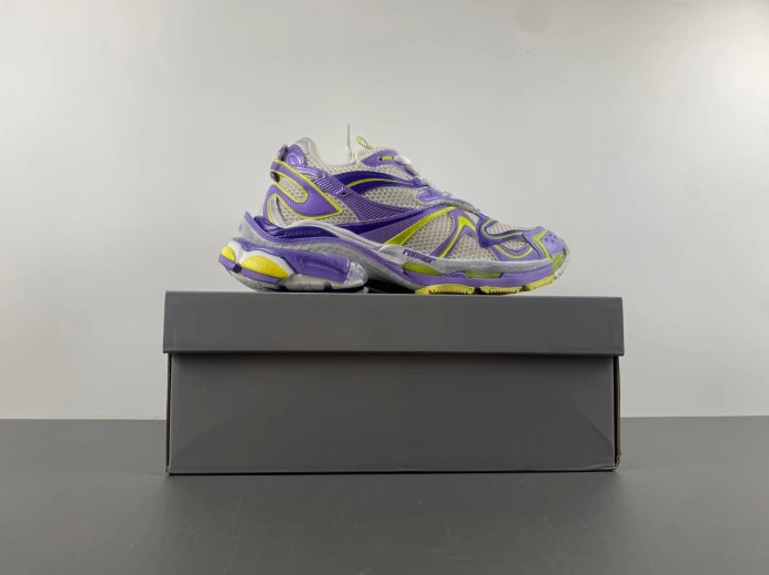 BLCG RUNNER SNEAKER 779066 W3RBXP StreetReady 2416