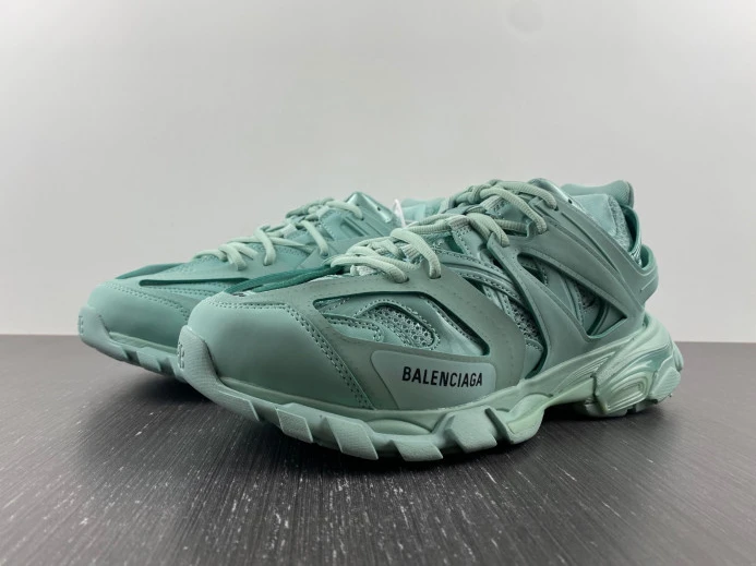 BLCG TRACK SNEAKER 542023 W2LA2 WellDesigned 2562