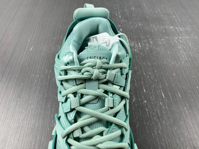 BLCG TRACK SNEAKER 542023 W2LA2 WellDesigned 2562