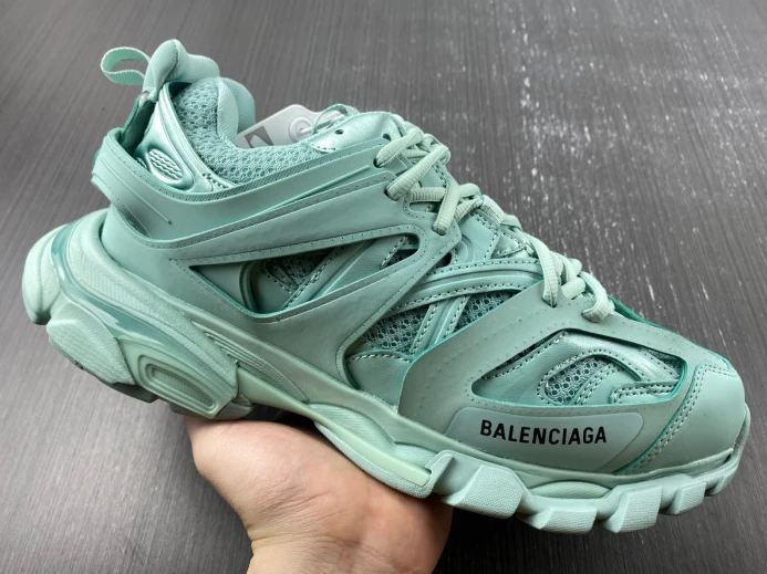 BLCG TRACK SNEAKER 542023 W2LA2 WellDesigned 2562