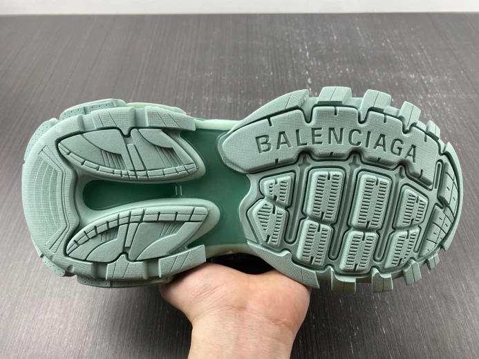 BLCG TRACK SNEAKER 542023 W2LA2 WellDesigned 2562