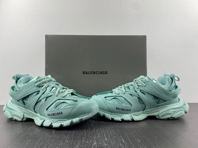 BLCG TRACK SNEAKER 542023 W2LA2 WellDesigned 2562