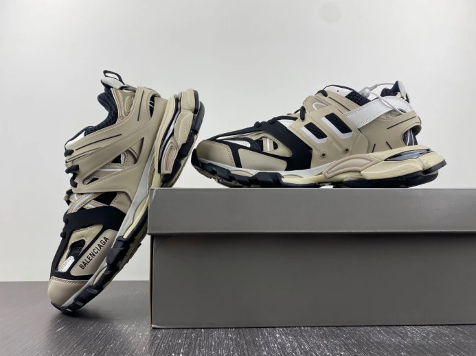 BLCG TRACK SNEAKER 542023 W3AC4 Trendy 2547