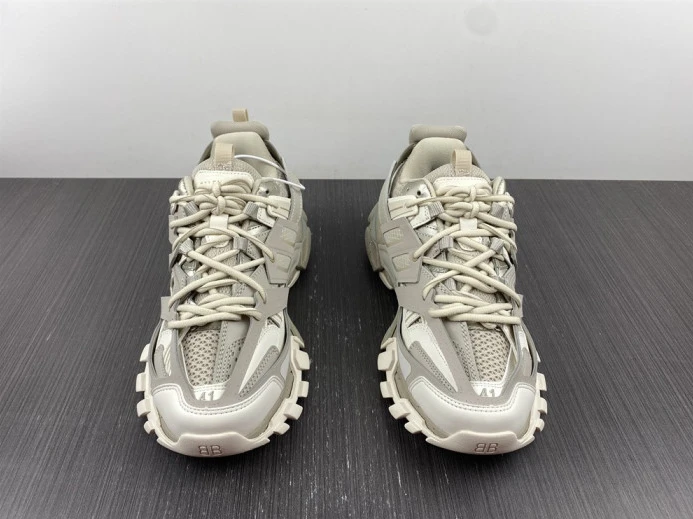 BLCG TRACK SNEAKER 542023 W3FE4 SportInspired 2570
