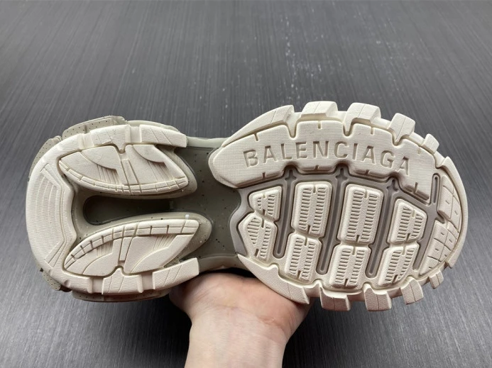 BLCG TRACK SNEAKER 542023 W3FE4 SportInspired 2570