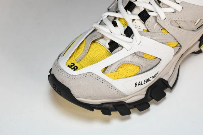 BLCG TRACK SNEAKER 542436 W1ST3 GoAnywhere 2381