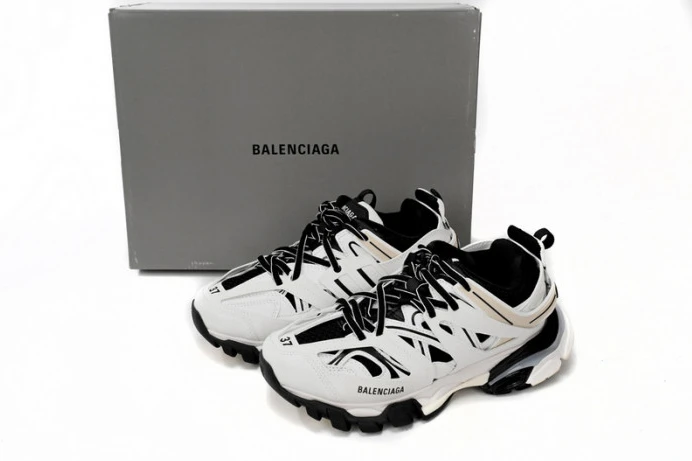 BLCG TRACK SNEAKER 542436 W3NH3 WellDesigned 2369