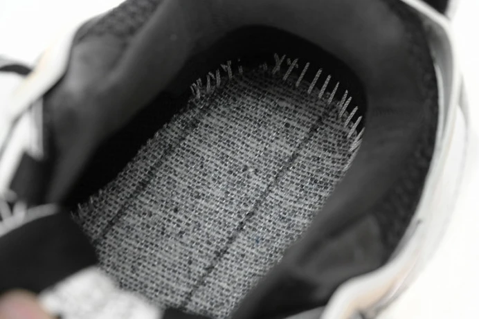 BLCG TRACK SNEAKER 542436 W3NH3 WellDesigned 2369