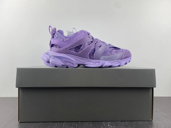 BLCG TRACK SNEAKER 542436 W3RD1 Comfortable 2553