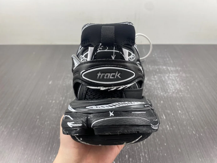 BLCG TRACK SNEAKER 542436 W3SR2 Comfortable 2372