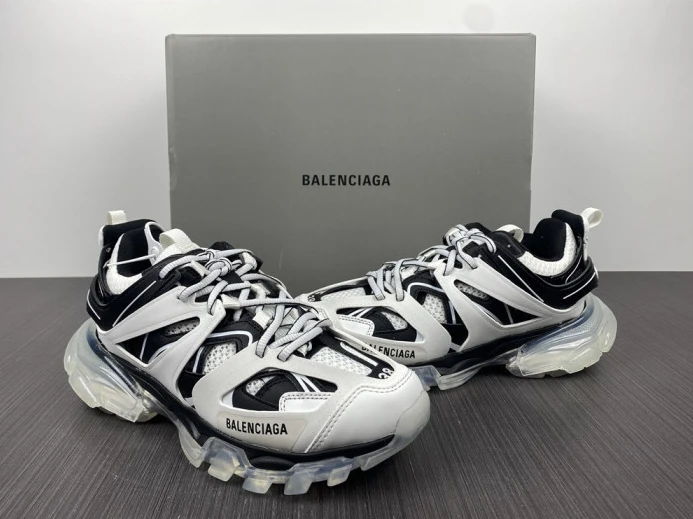 BLCG TRACK SNEAKER 647741 W3BZ2 TopPick 2568