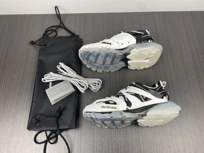 BLCG TRACK SNEAKER 647741 W3BZ2 TopPick 2568