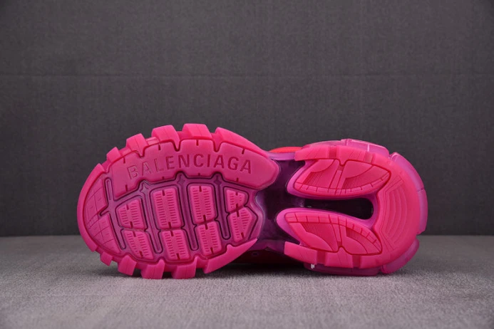 BLCG TRACK SNEAKER 647742 W38M5 Comfortable 2548