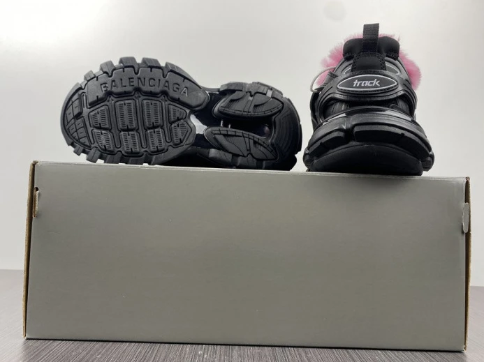 BLCG TRACK SNEAKER 668555 W3CQ6 DailyWear 2576