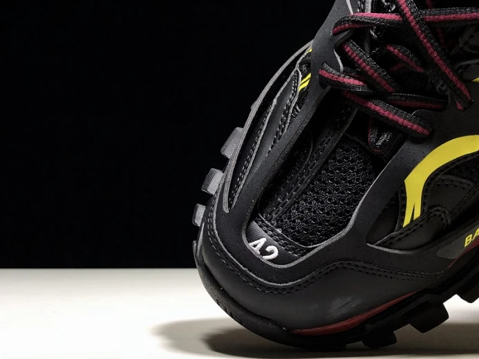 BLCG TRACK TRAINER 'BLACK BORDEAUX' 542023 W1GB1 AllSeason 2642