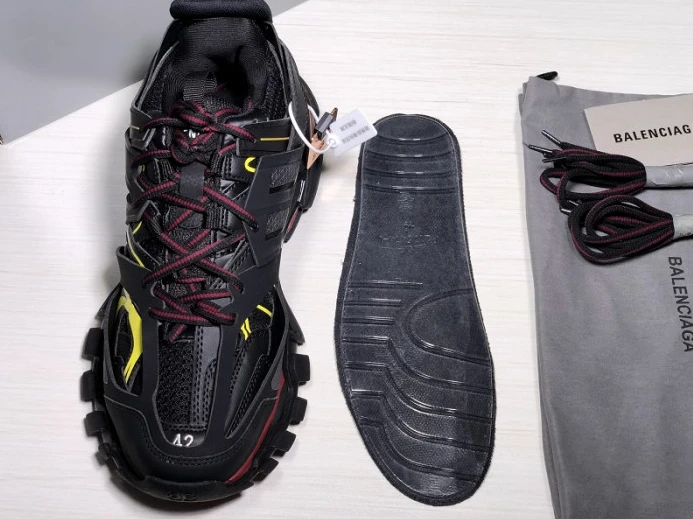 BLCG TRACK TRAINER 'BLACK BORDEAUX' 542023 W1GB1 AllSeason 2642
