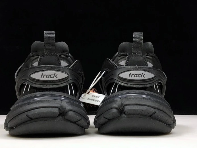 BLCG TRACK TRAINER 'TRIPLE BLACK' 542023 W1GB1 UrbanStyle 2636