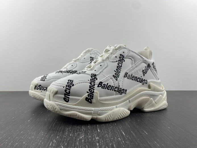 BLCG TRIPLE S SNEAKER 524039 W2FAB UrbanStyle 2354
