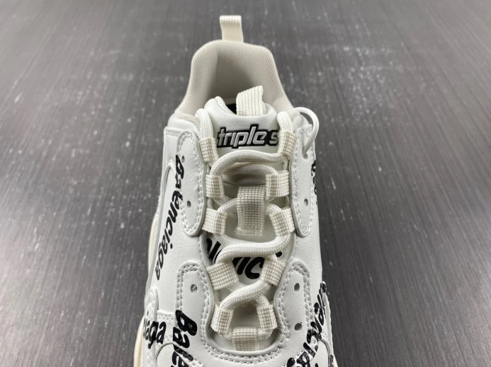 BLCG TRIPLE S SNEAKER 524039 W2FAB UrbanStyle 2354