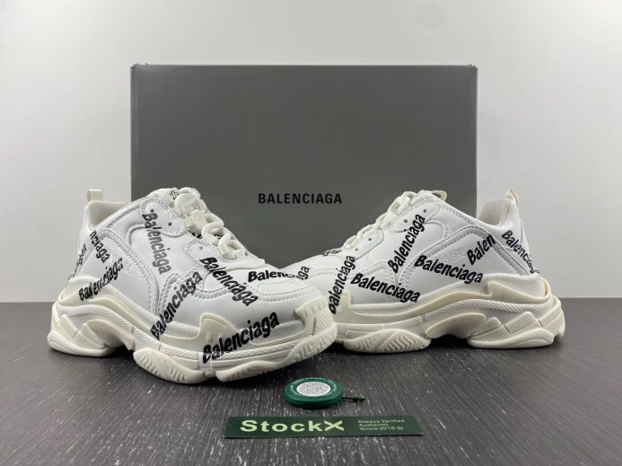 BLCG TRIPLE S SNEAKER 524039 W2FAB UrbanStyle 2354