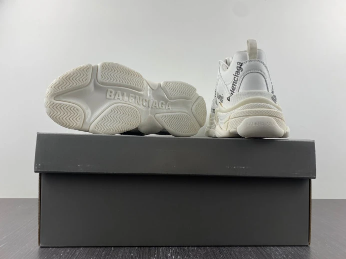 BLCG TRIPLE S SNEAKER 524039 W2FAB UrbanStyle 2354