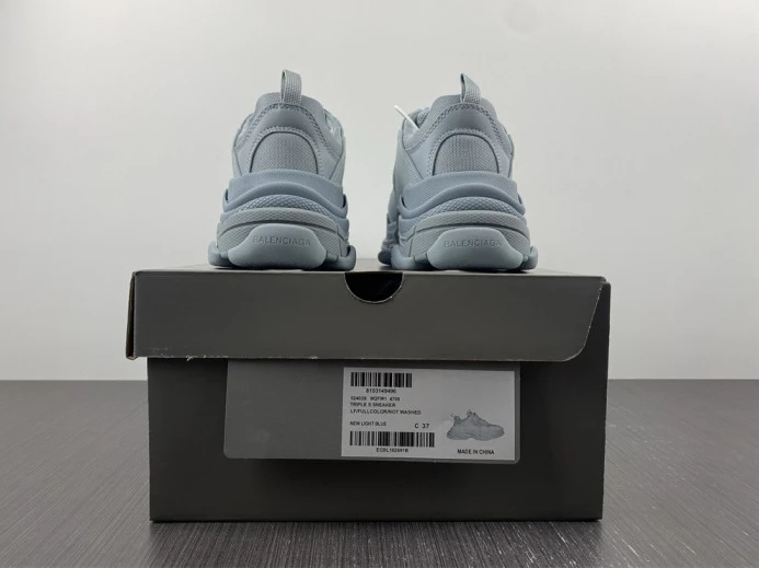 BLCG TRIPLE S SNEAKER 524039 W2FW1 HighQuality 2503