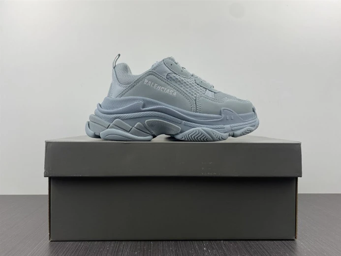 BLCG TRIPLE S SNEAKER 524039 W2FW1 HighQuality 2503