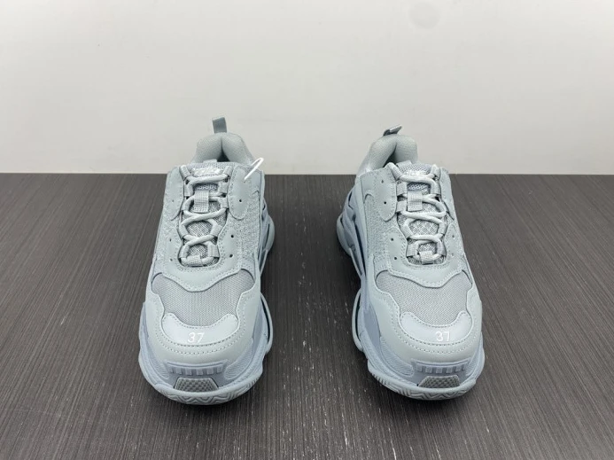 BLCG TRIPLE S SNEAKER 524039 W2FW1 HighQuality 2503