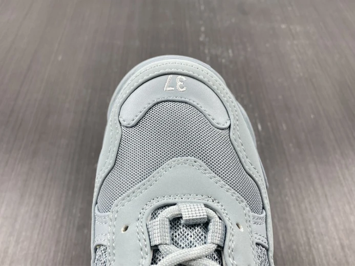 BLCG TRIPLE S SNEAKER 524039 W2FW1 HighQuality 2503