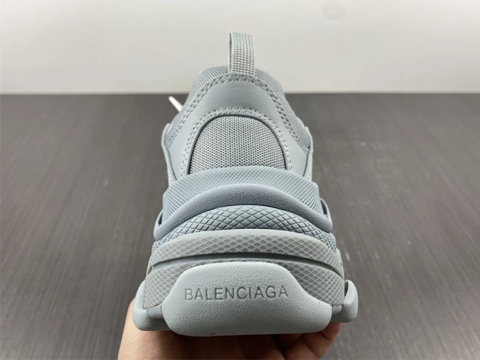 BLCG TRIPLE S SNEAKER 524039 W2FW1 HighQuality 2503