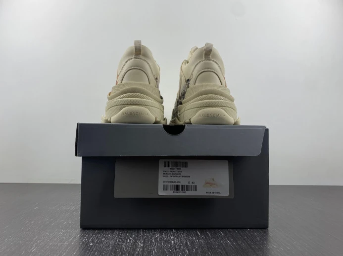BLCG TRIPLE S SNEAKER 536737 W2FAY StreetReady 2498