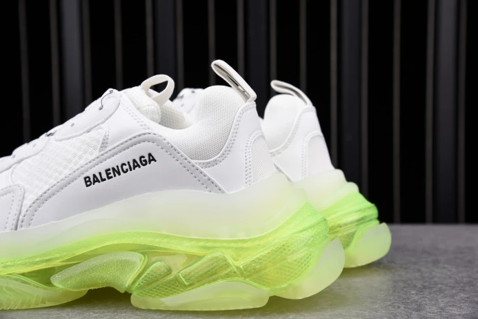BLCG TRIPLE S SNEAKER 541624 W2FR1 HighQuality 2509