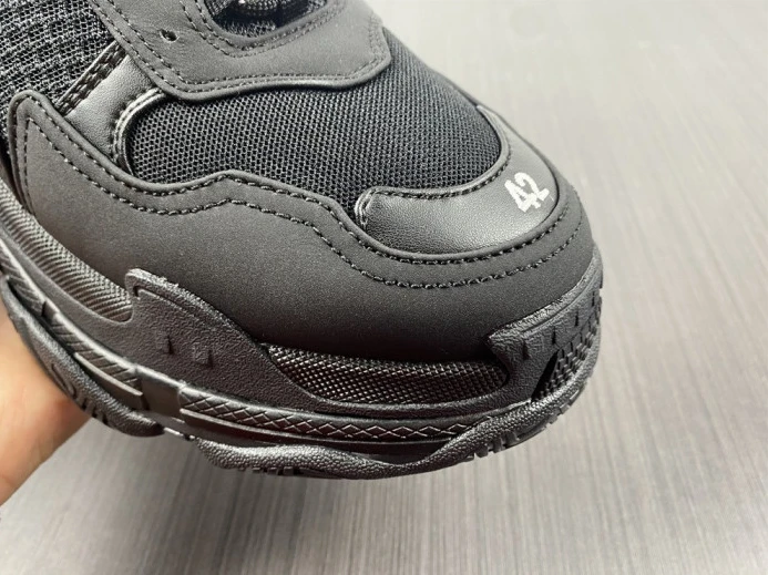 BLCG TRIPLE S SNEAKER 68563 W3CQ5 Trendy 2506