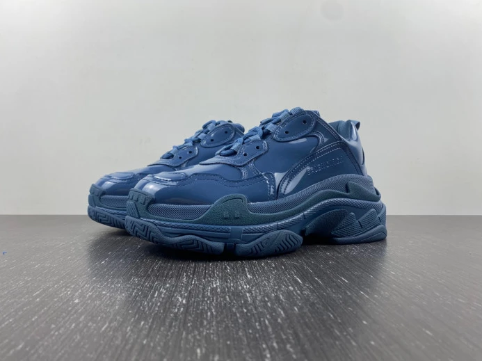 BLCG TRIPLE S SNEAKER 734954 W2PAA DailyWear 2352