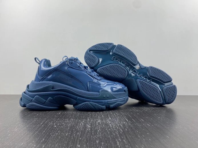 BLCG TRIPLE S SNEAKER 734954 W2PAA DailyWear 2352