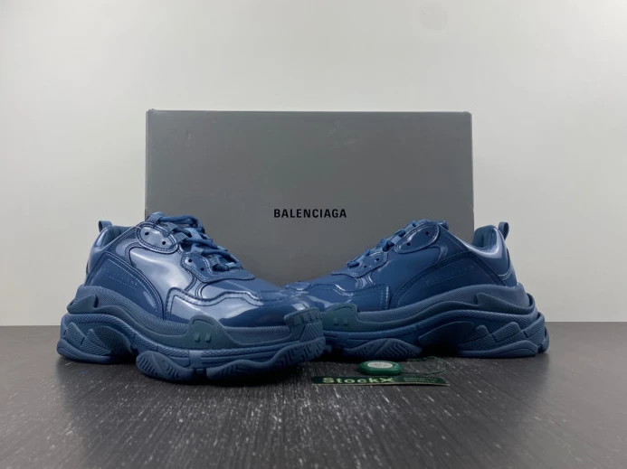 BLCG TRIPLE S SNEAKER 734954 W2PAA DailyWear 2352