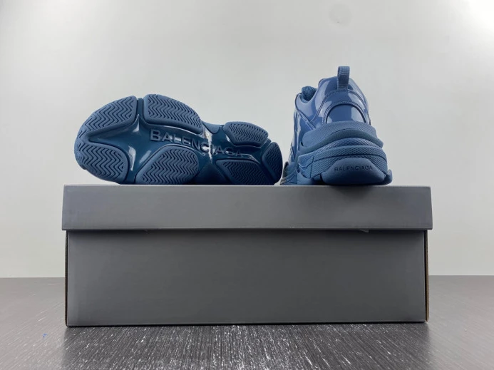 BLCG TRIPLE S SNEAKER 734954 W2PAA DailyWear 2352