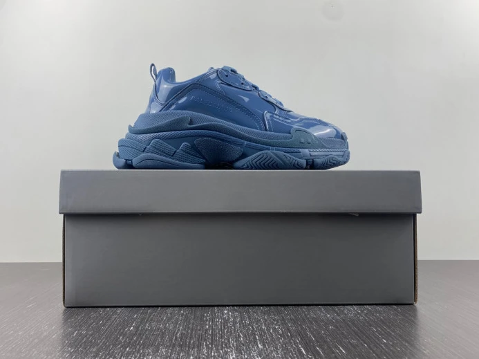 BLCG TRIPLE S SNEAKER 734954 W2PAA DailyWear 2352