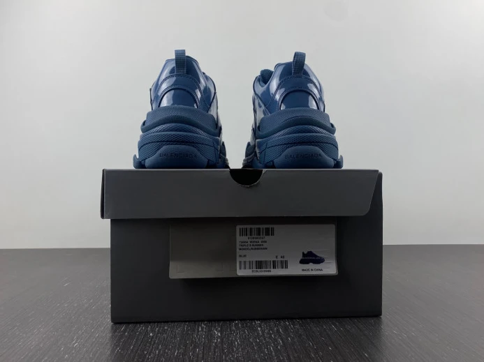 BLCG TRIPLE S SNEAKER 734954 W2PAA DailyWear 2352