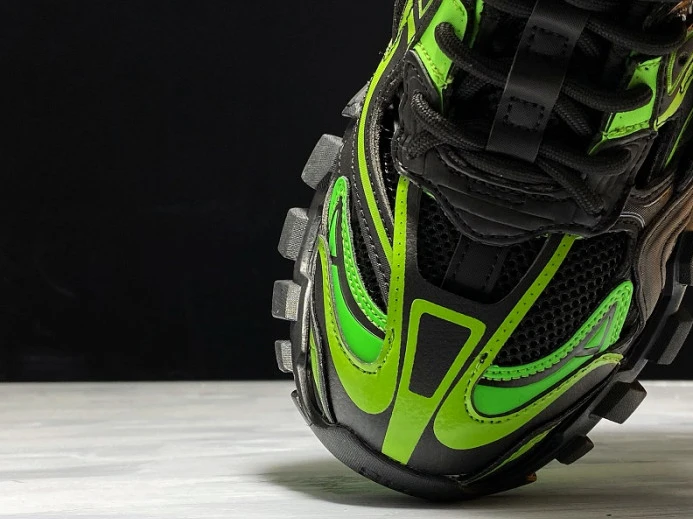 BLCG Track 2 Open Sneaker 570391 W2GN1 Affordable 2615