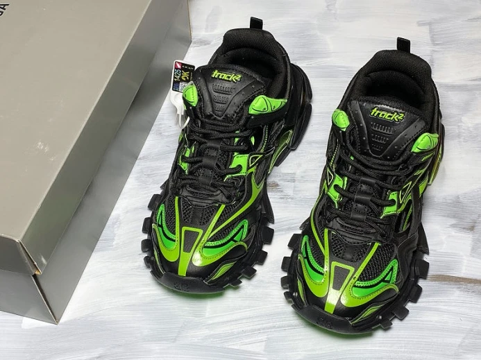 BLCG Track 2 Open Sneaker 570391 W2GN1 Affordable 2615