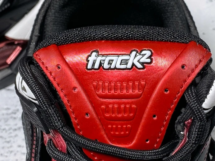 BLCG Track 2 Open Sneaker 570391 W2GN3 Popular 2612