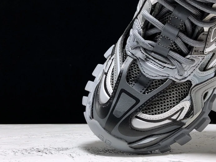 BLCG Track 2.0 570391 W2GN5 DailyWear 2602