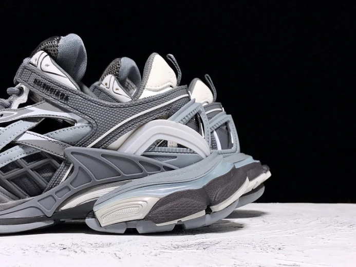 BLCG Track 2.0 570391 W2GN5 DailyWear 2602
