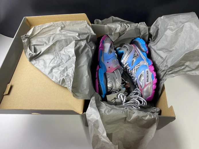 BLCG Track 3.0 542023 W1GC1 GoodFit 2621