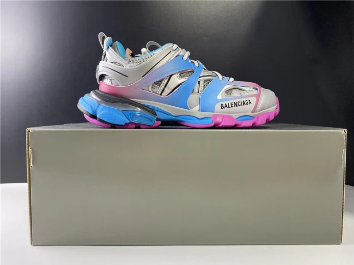 BLCG Track 3.0 542023 W1GC1 GoodFit 2621