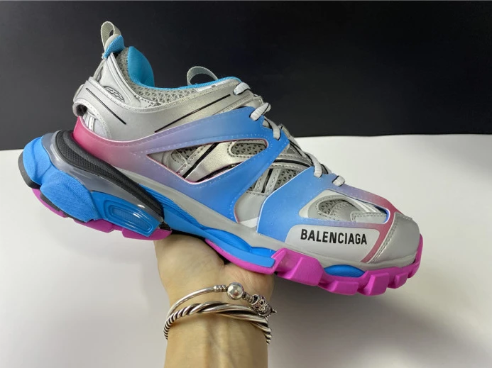 BLCG Track 3.0 542023 W1GC1 GoodFit 2621