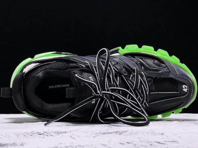 BLCG Track Black Glow-In-The-Dark 570391 W1GB1 SmartChoice 2630