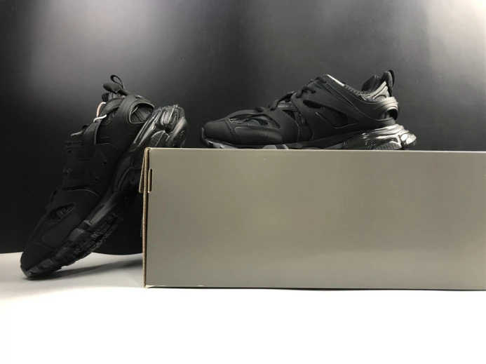 BLCG Track Sneaker 542023 W3GB1 HighQuality 2578