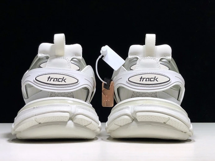 BLCG Track White 542023 W1GB1 GoodFit 2638